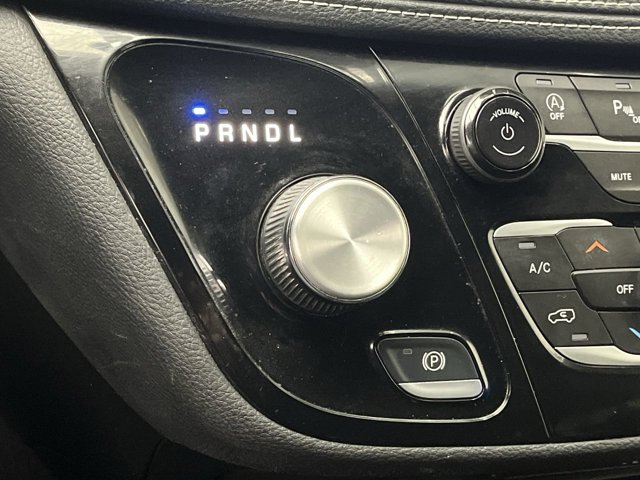 Used 2023 Chrysler Pacifica - photo 23