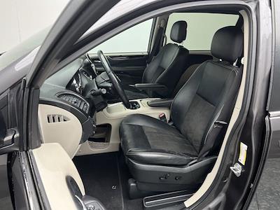 2019 Dodge Grand Caravan FWD Minivan for sale #T8305 - photo 2
