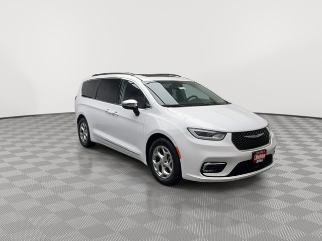 Used 2023 Chrysler Pacifica - photo 33