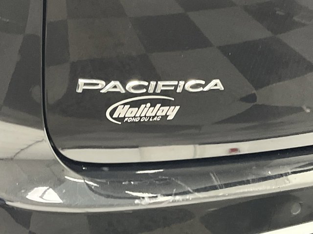 Used 2024 Chrysler Pacifica - photo 34