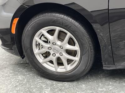 Used 2024 Chrysler Pacifica Touring L Minivan for sale #T8470 - photo 2