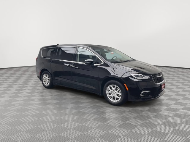 Used 2024 Chrysler Pacifica - photo 30