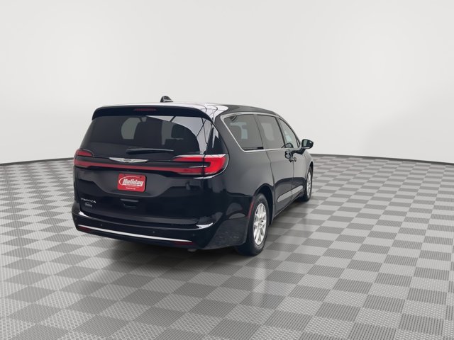 Used 2024 Chrysler Pacifica - photo 35