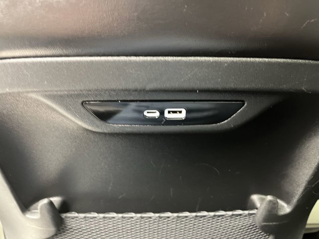 Used 2024 Chrysler Pacifica - photo 12