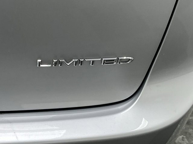 Used 2024 Chrysler Pacifica - photo 34