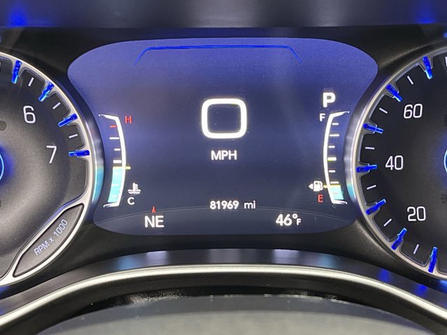 Used 2024 Chrysler Pacifica - photo 18