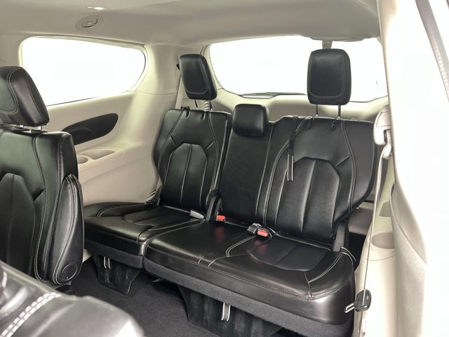 Used 2024 Chrysler Pacifica - photo 15