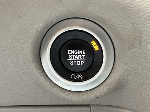 Used 2024 Chrysler Pacifica - photo 23