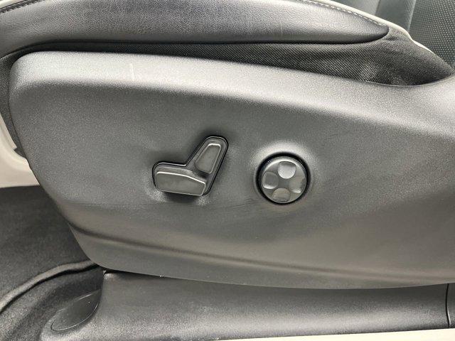 Used 2022 Chrysler Pacifica - photo 10