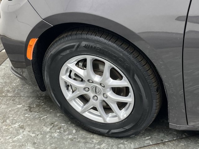 Used 2023 Chrysler Pacifica - photo 34