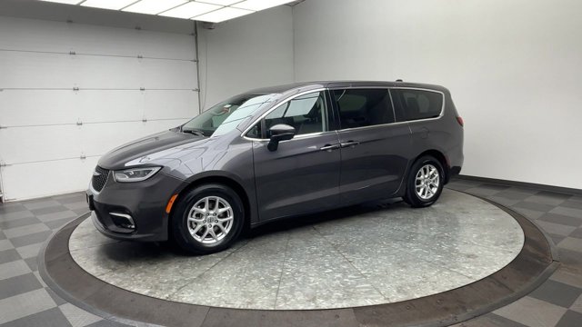 Used 2023 Chrysler Pacifica - photo 37