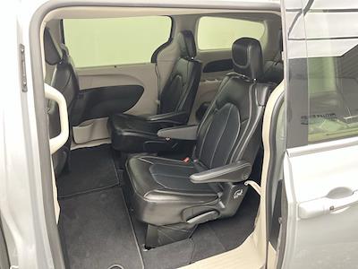 Used 2024 Chrysler Pacifica - photo 1