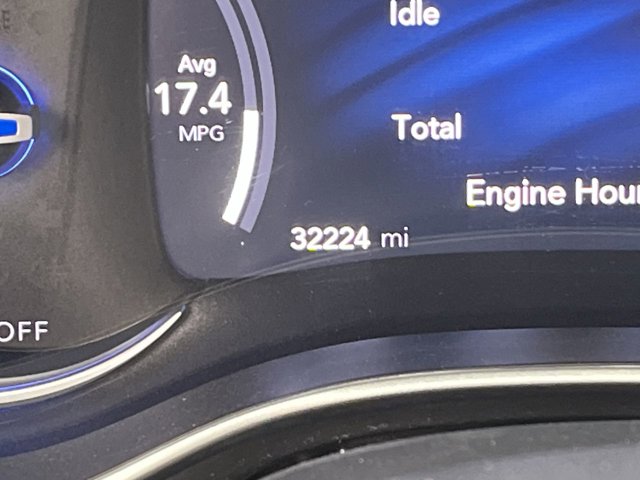 Used 2023 Chrysler Pacifica - photo 13