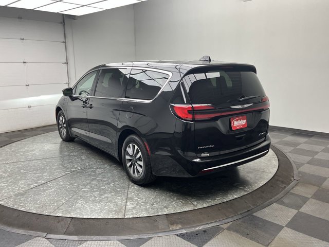 Used 2023 Chrysler Pacifica - photo 42