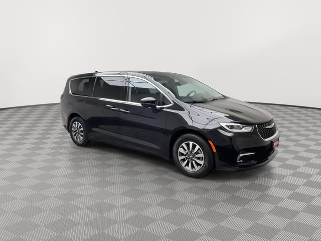 Used 2023 Chrysler Pacifica - photo 35