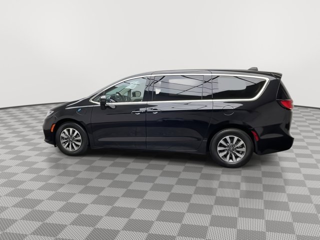 Used 2023 Chrysler Pacifica - photo 44