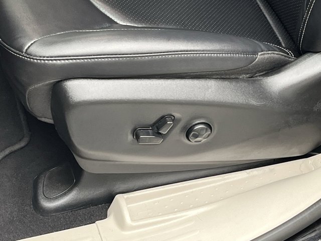 Used 2024 Chrysler Pacifica - photo 7