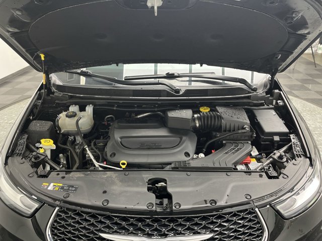 Used 2024 Chrysler Pacifica - photo 25