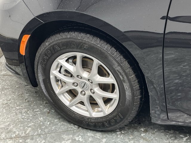 Used 2024 Chrysler Pacifica - photo 29