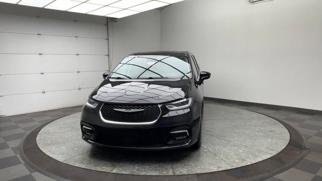 Used 2024 Chrysler Pacifica - photo 31