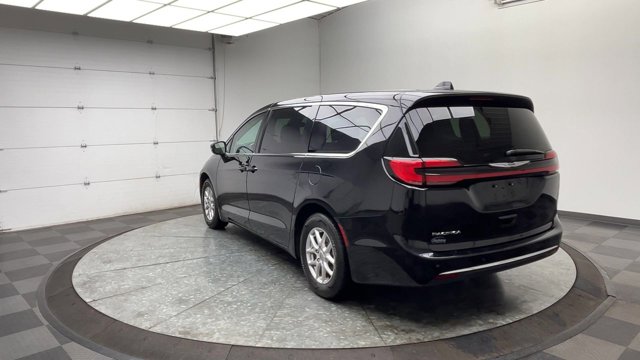 Used 2024 Chrysler Pacifica - photo 34