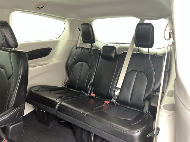 Used 2024 Chrysler Pacifica - photo 14