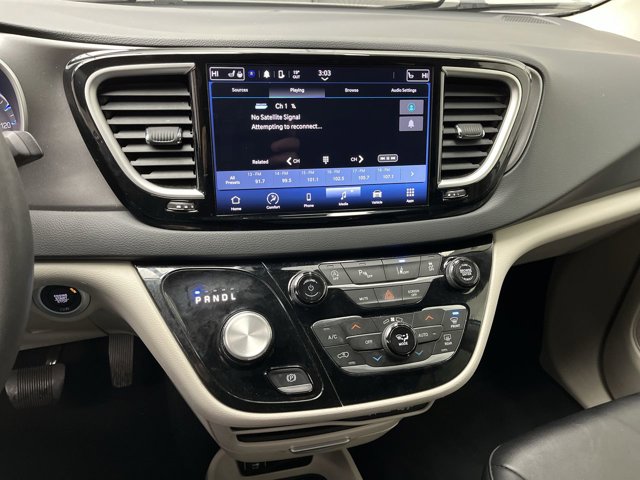 Used 2024 Chrysler Pacifica - photo 14