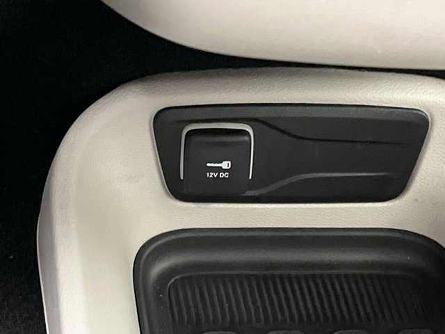 Used 2024 Chrysler Pacifica - photo 21