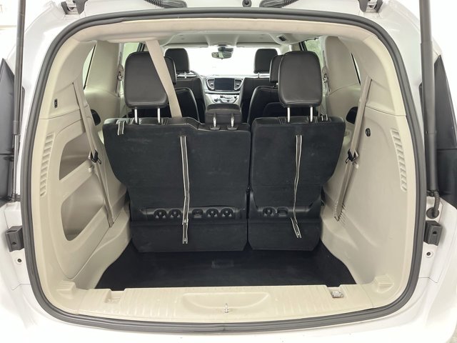 Used 2024 Chrysler Pacifica - photo 26