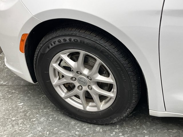 Used 2024 Chrysler Pacifica - photo 29