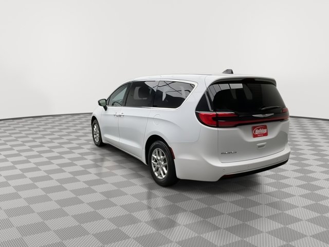Used 2024 Chrysler Pacifica - photo 34