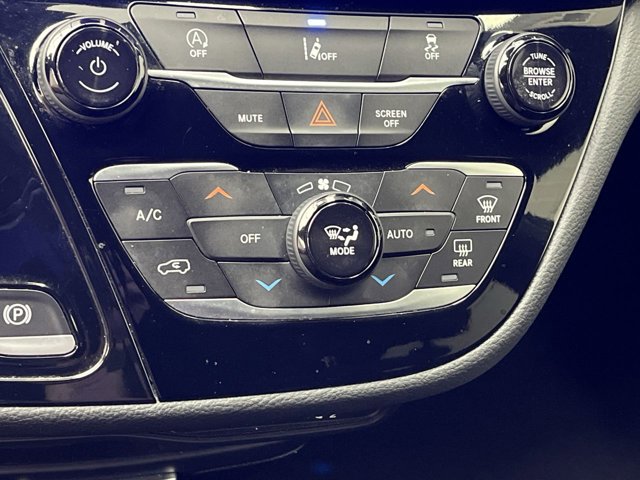 Used 2022 Chrysler Pacifica - photo 19
