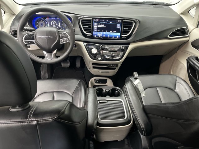 Used 2023 Chrysler Pacifica - photo 42