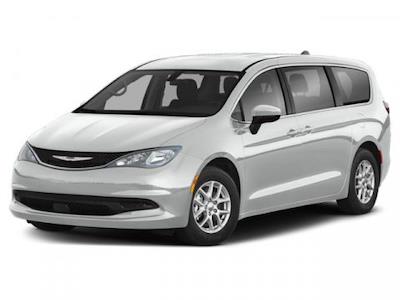 Used 2024 Chrysler Voyager - photo 1