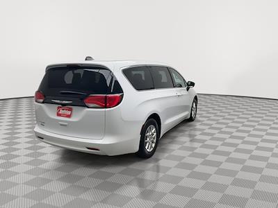 Used 2024 Chrysler Voyager - photo 1