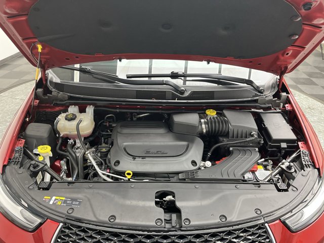 Used 2025 Chrysler Pacifica - photo 32