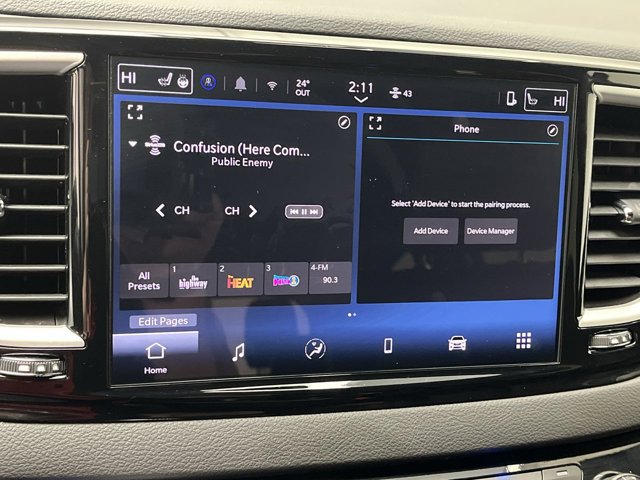 Used 2025 Chrysler Pacifica - photo 17