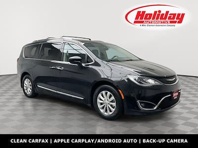 2018 Chrysler Pacifica FWD Minivan for sale #T8717B - photo 1