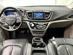 2018 Chrysler Pacifica FWD Minivan for sale #T8717B - photo 2