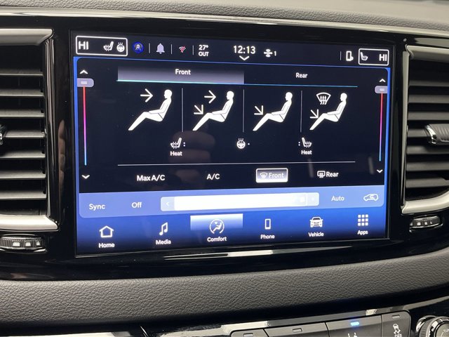 Used 2025 Chrysler Pacifica - photo 22