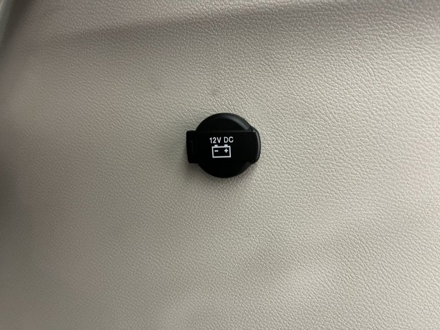 Used 2024 Chrysler Pacifica - photo 32