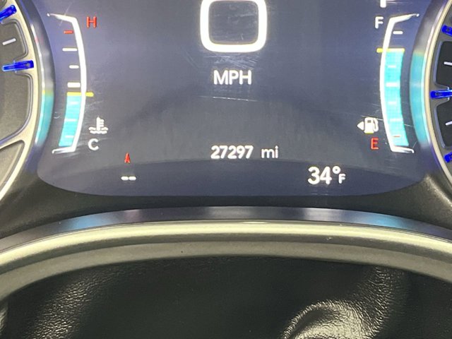 Used 2025 Chrysler Pacifica - photo 13