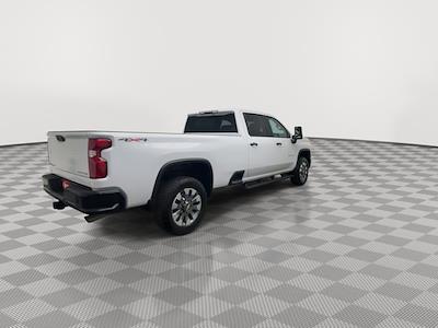 Used 2025 Chevrolet Silverado 2500 - photo 1