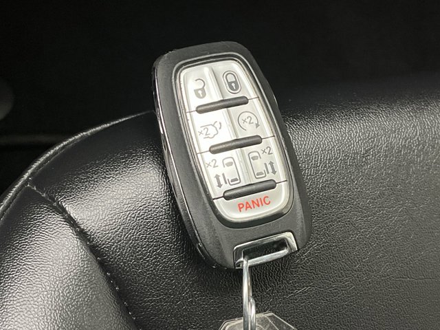Used 2024 Chrysler Pacifica - photo 25