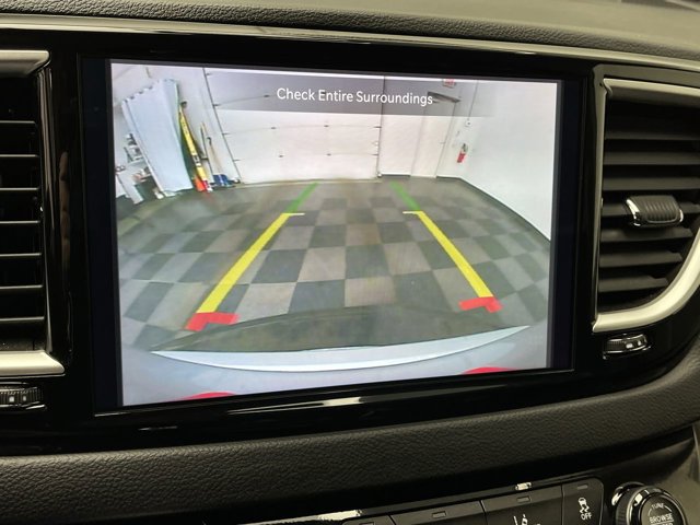 Used 2024 Chrysler Pacifica - photo 42