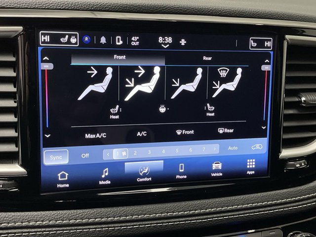 Used 2023 Chrysler Pacifica - photo 17