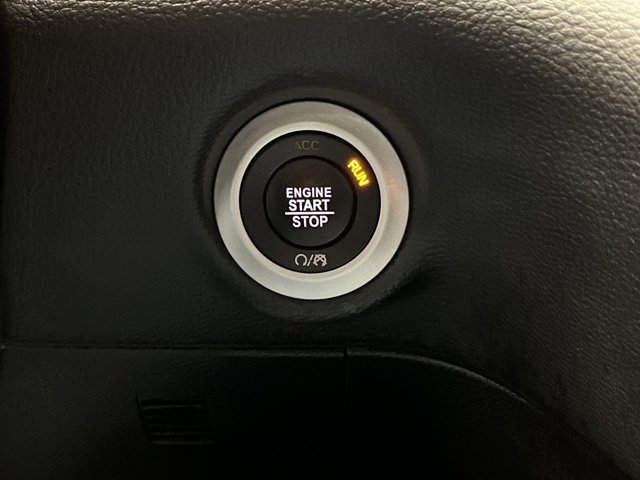 Used 2023 Chrysler Pacifica - photo 18