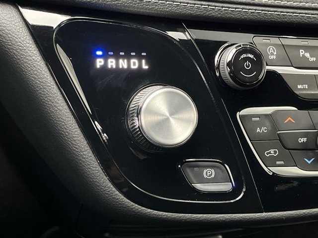 Used 2023 Chrysler Pacifica - photo 23