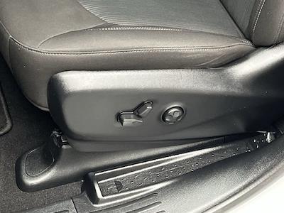 Used 2023 Chrysler Pacifica - photo 1