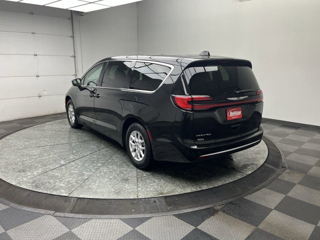 Used 2023 Chrysler Pacifica - photo 41
